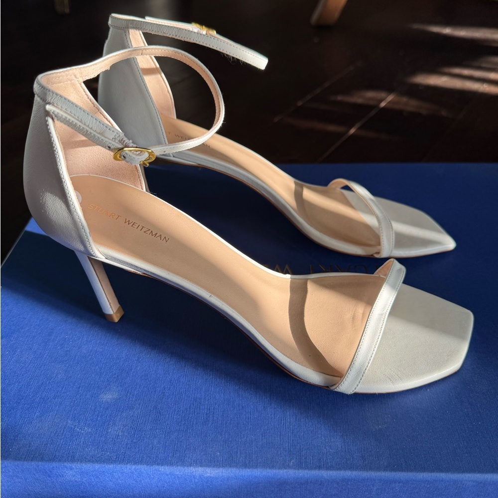 Stuart Weitzman Nudist Curve White Heeled Sandals 11